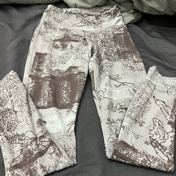 Adidas workout set - Picture 5 of 7